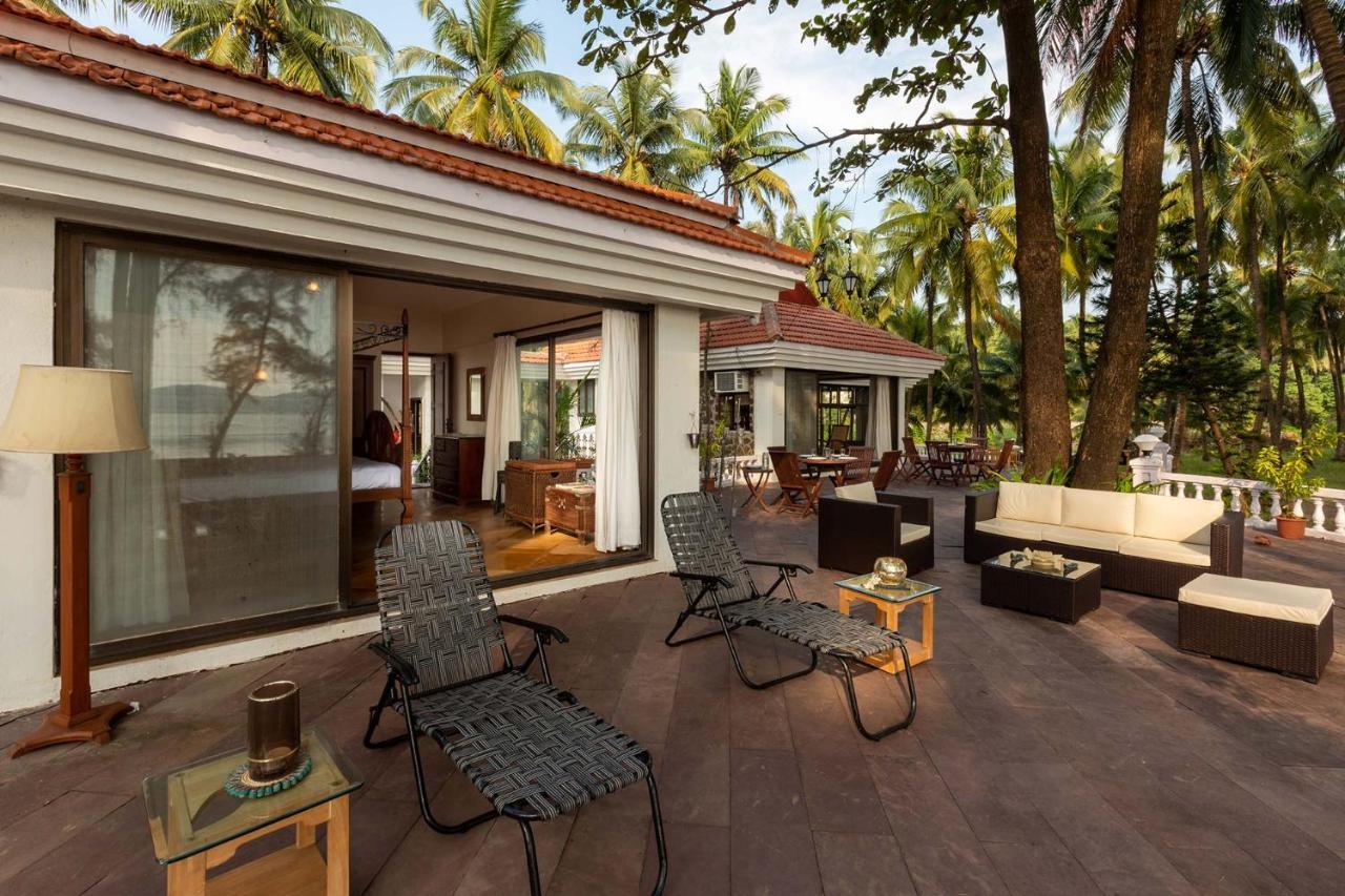 Casa Del Mer By Stayvista - Nearby Beach With, Sea-View Rooms & Coconut Farm Alibaug Exterior foto