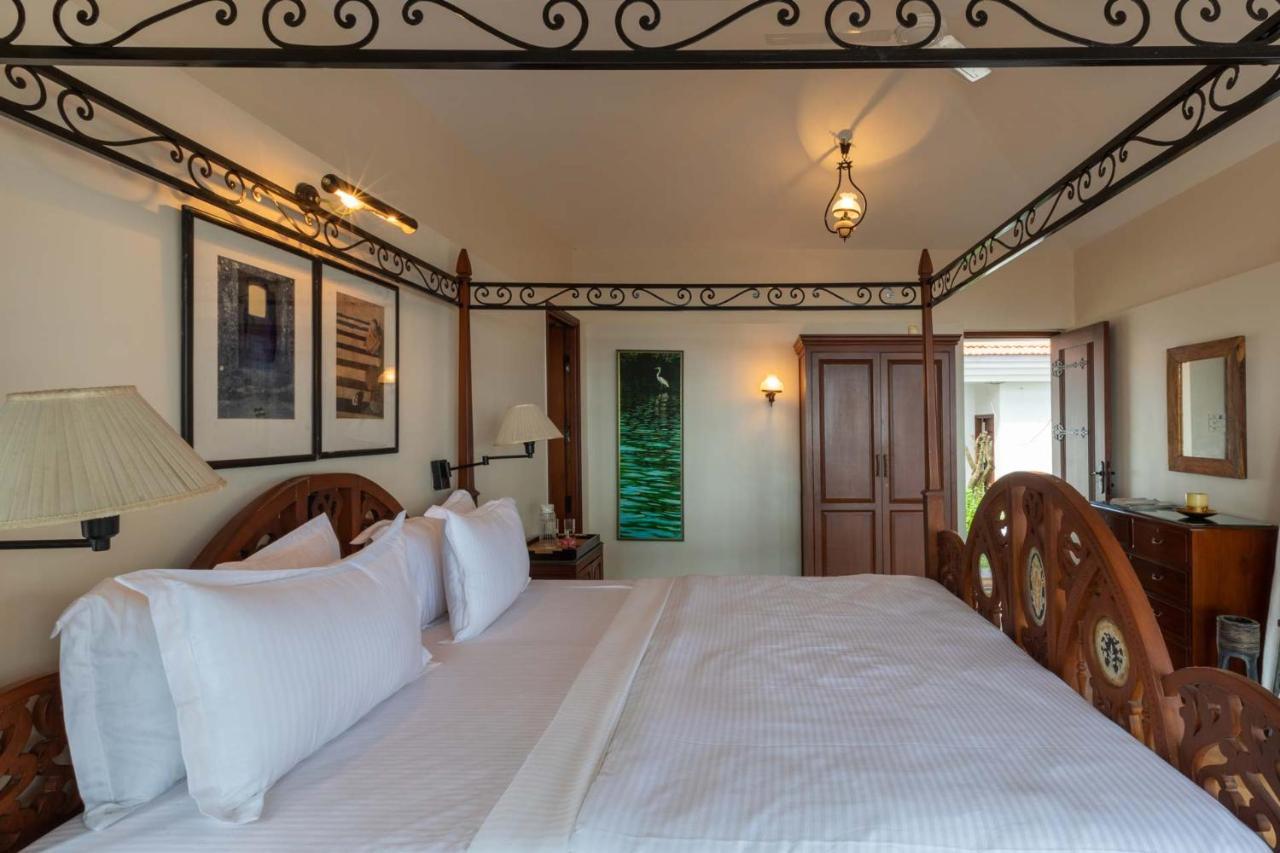 Casa Del Mer By Stayvista - Nearby Beach With, Sea-View Rooms & Coconut Farm Alibaug Exterior foto